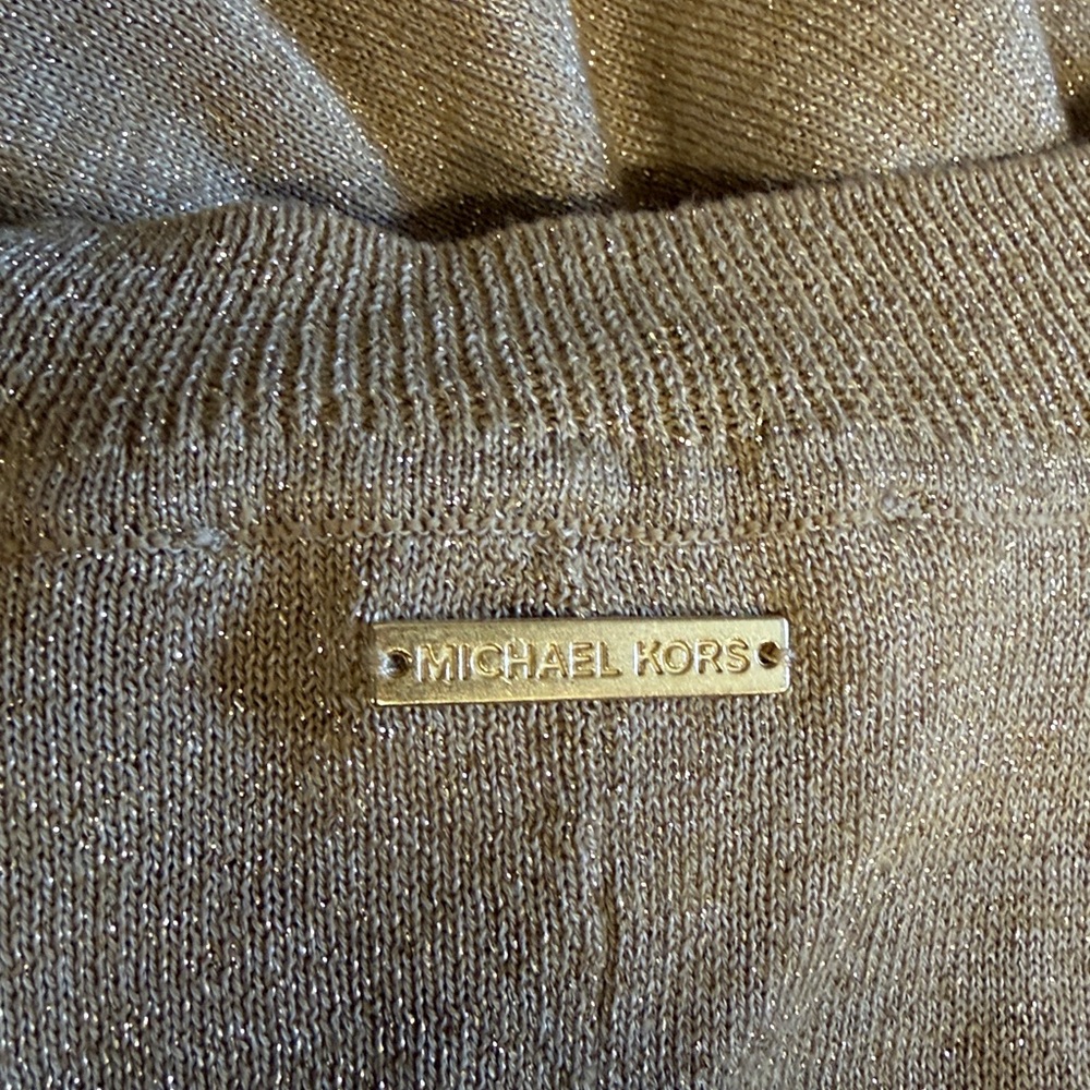 Michael Kors Shimmery Gold V-Neck Poncho Sweater Size 1X - Picture 4 of 5